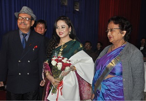 The Governor of Arunachal Pradesh, Shri JP Rajkhowa and First Lady Smti. Rita Rajkhowa with popular Film Assamese Actresses, Ms Zerifa Wahid , on the occasion of Northeast Film festival at Indira Gandhi Park, Itanagar on 17th  February 2016.